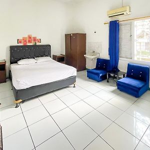 SPOT ON 1707 Hotel Mustika Widyasari